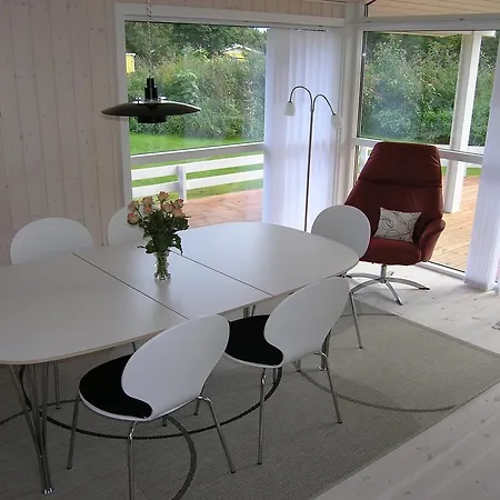 Three-bedroom Holiday In